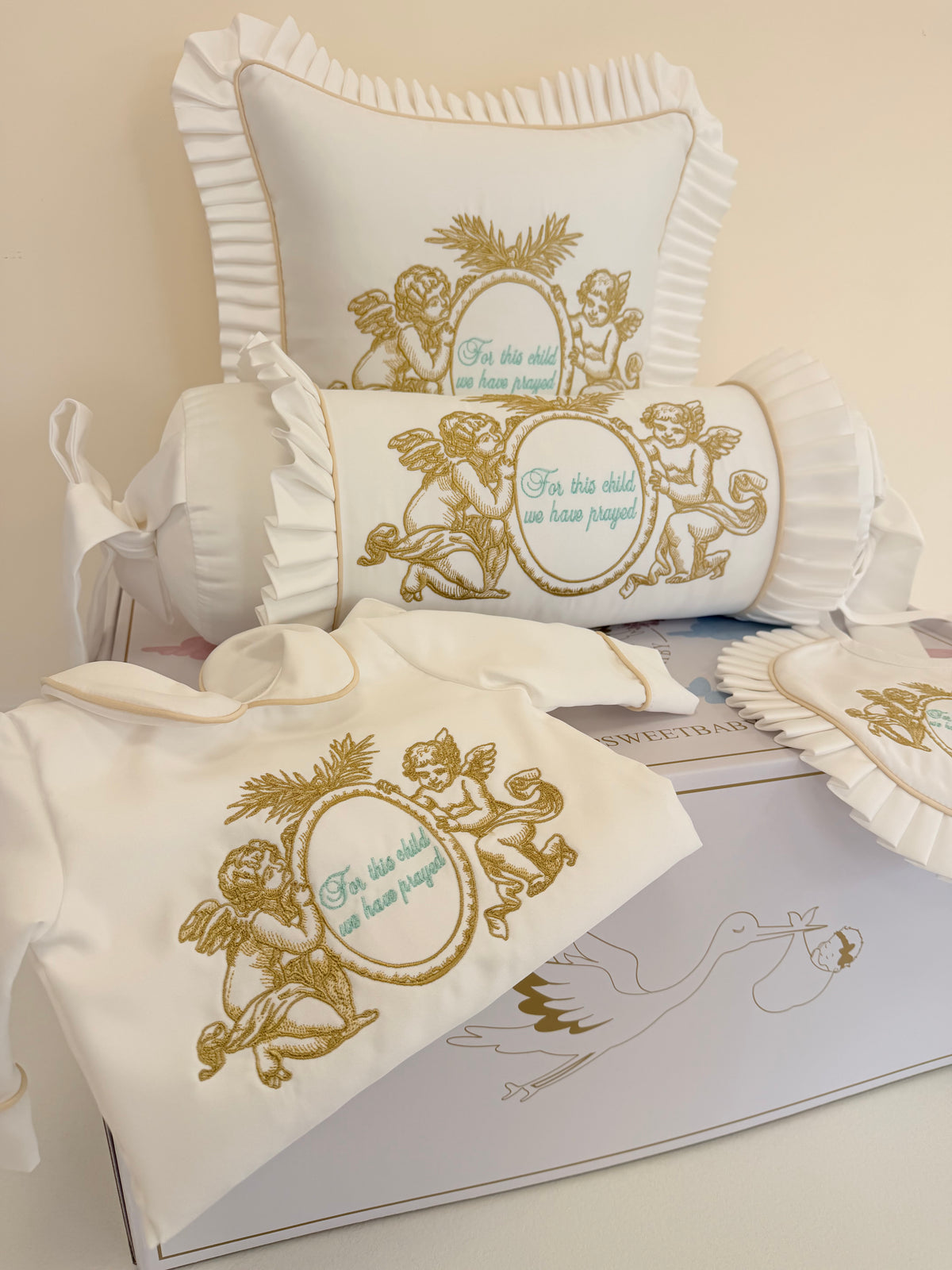 Vintage Cherub 4-Piece Set
