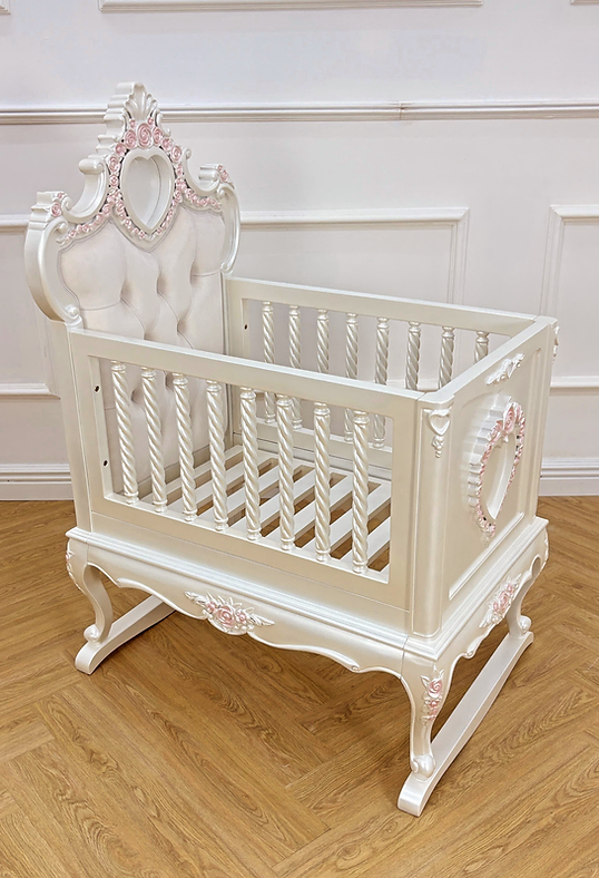 Sweetheart Cradle