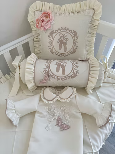 4 Piece Ballerina Lace/Floral Set