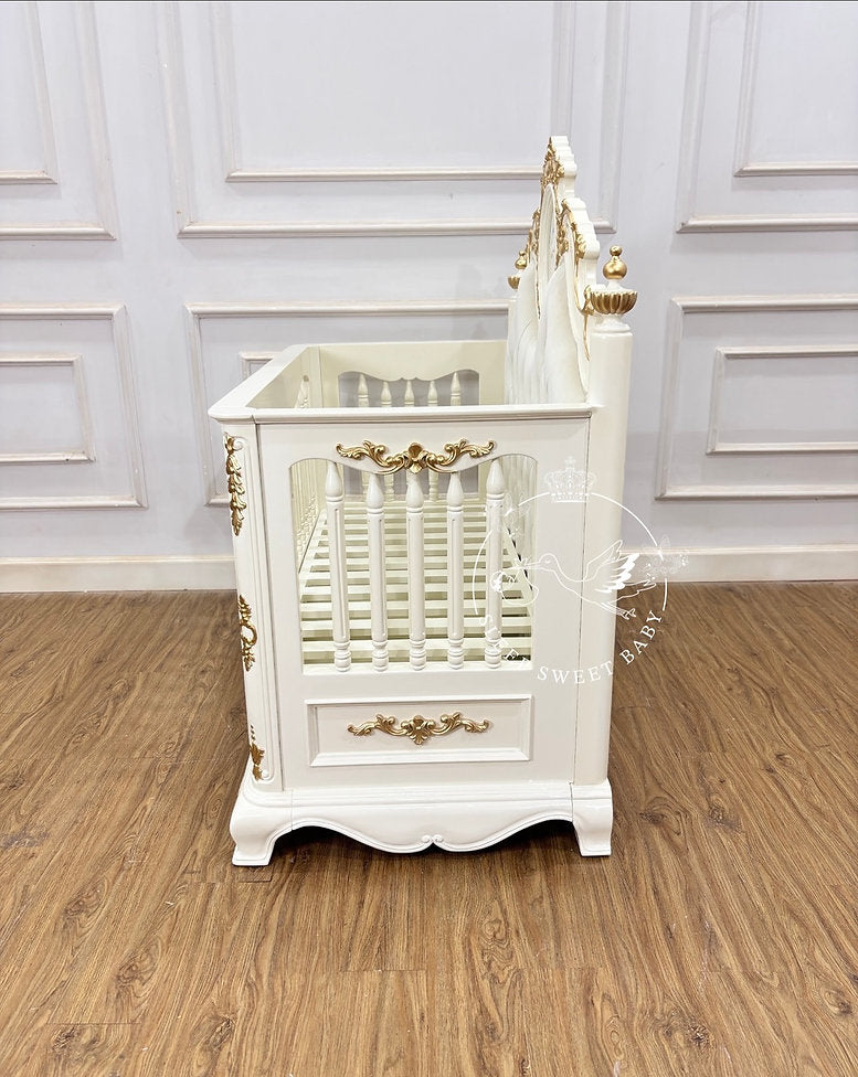 The Beatrice Cot