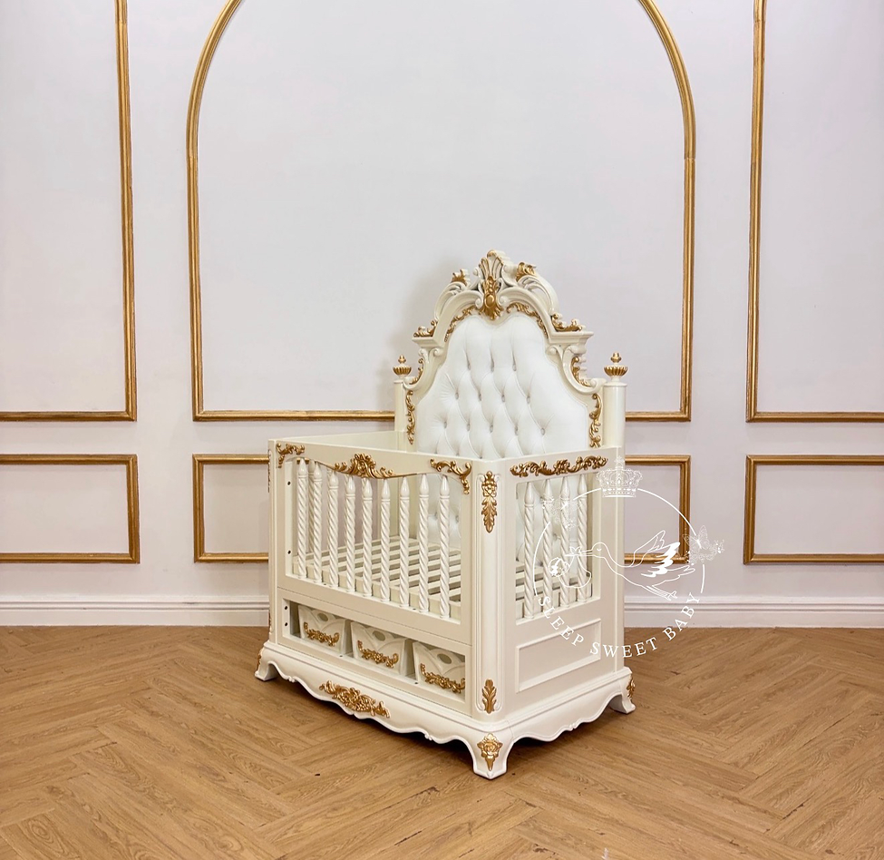 The Charlie Cot