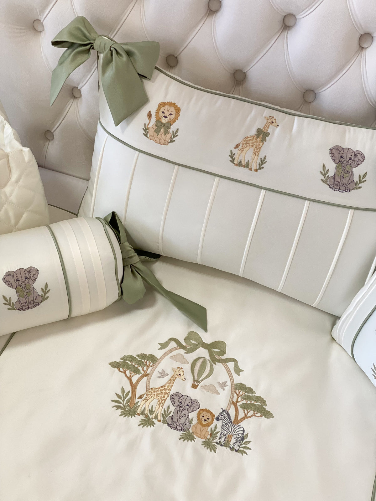 Safari 12-Piece Full Nursery Set