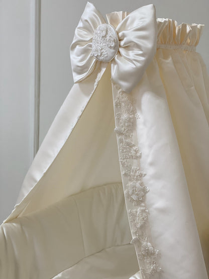 Lace Full Skirt Canopy Crib