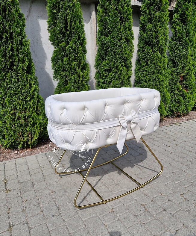 The Bow Bassinet