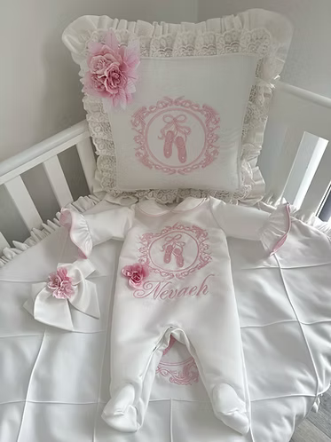 The Neveah 5 Piece Set