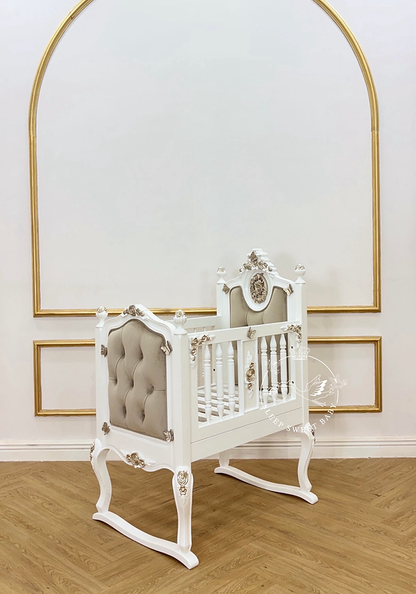 The Roux Roses Cradle