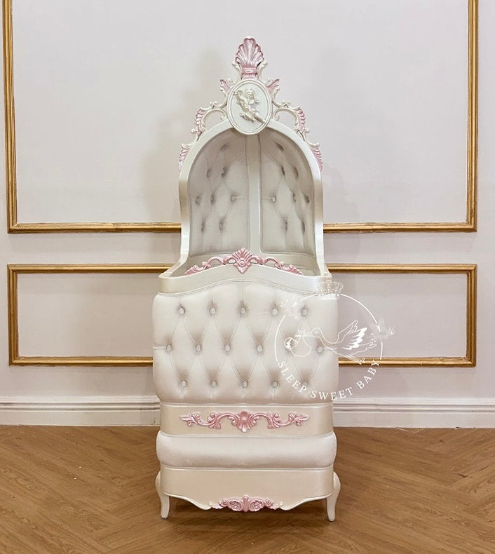 Dauphine Cherub Cot