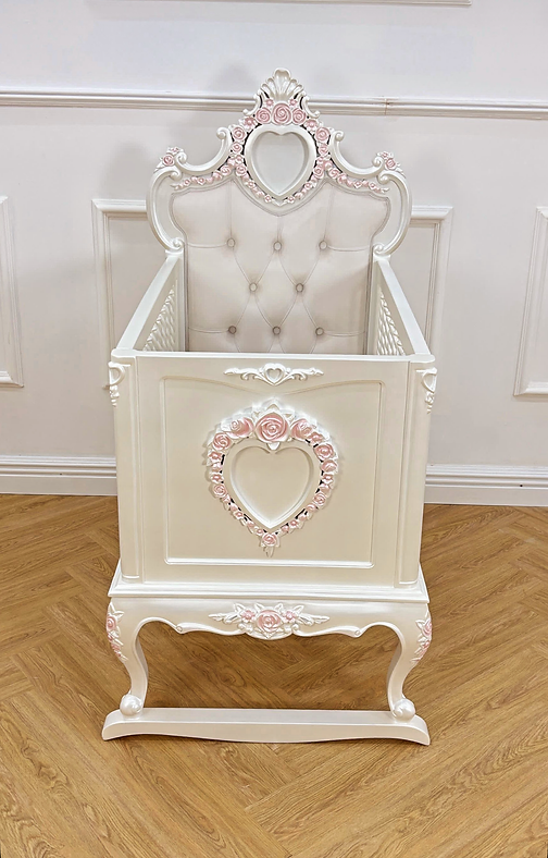 Sweetheart Cradle