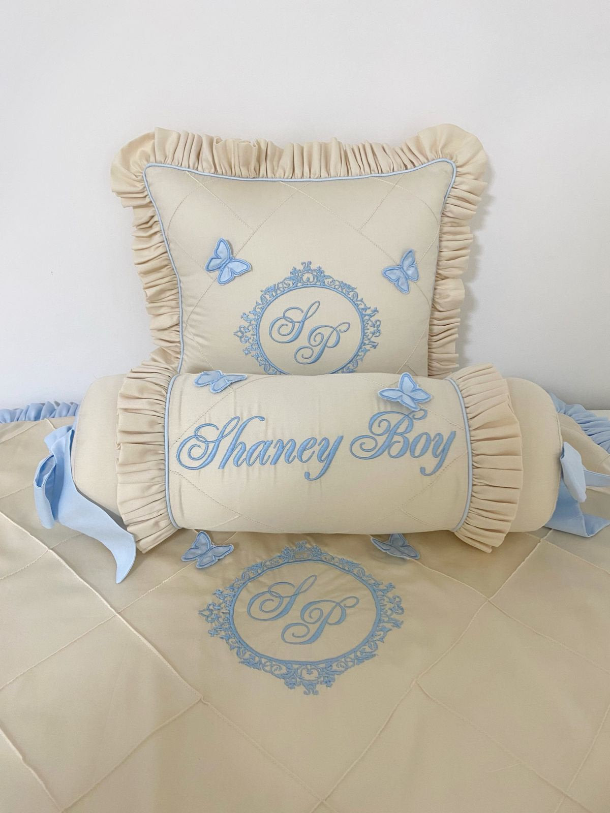 Ruffle and Butterfly Set