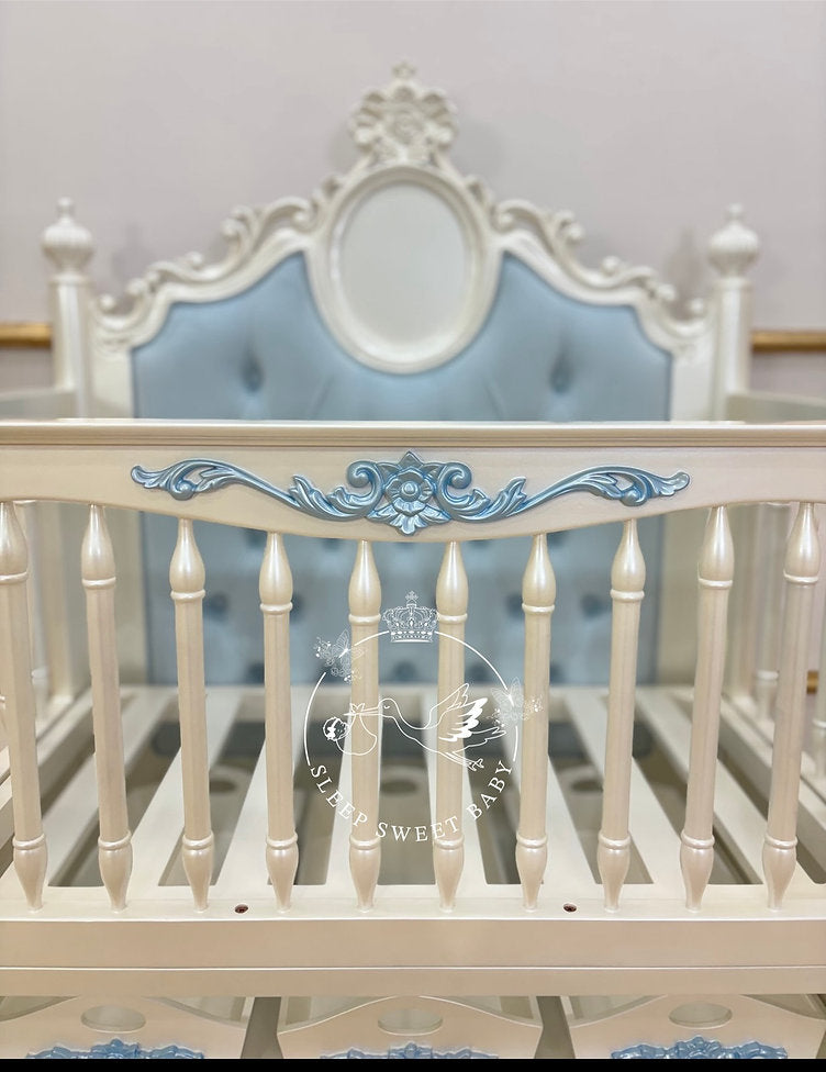 The Roux Cot