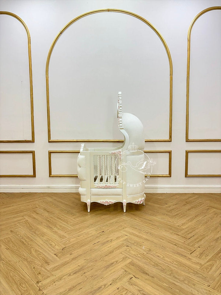 The Dauphine Roses Cot