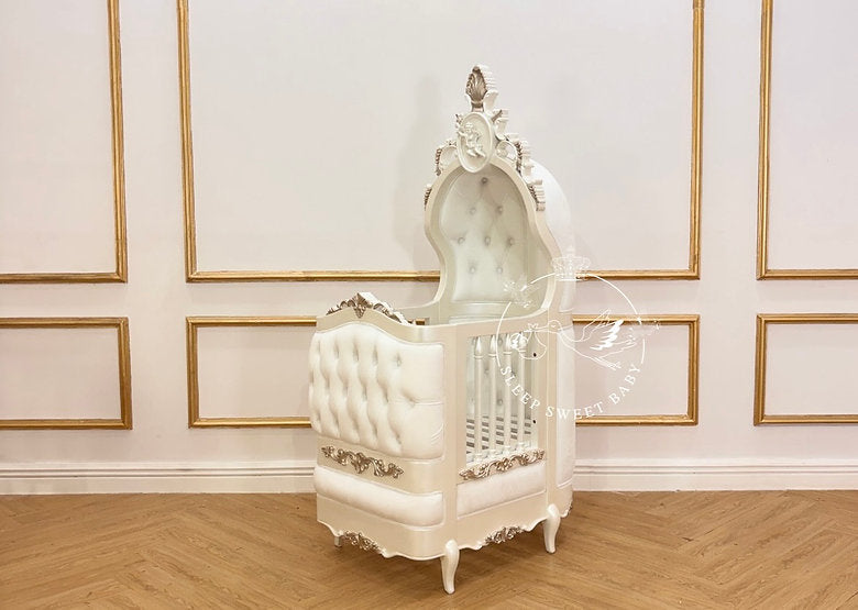Dauphine Cherub Cot