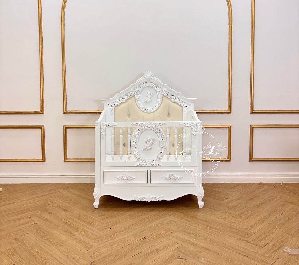 The Margot Cot