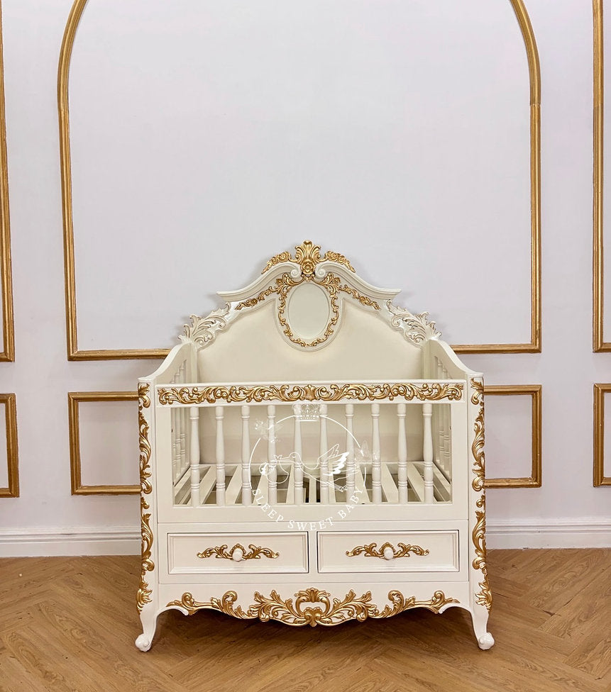 The Monarch Cot