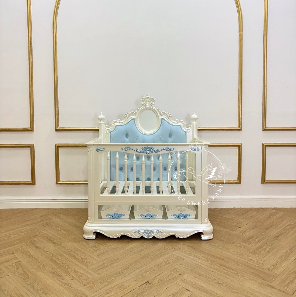 The Roux Cot