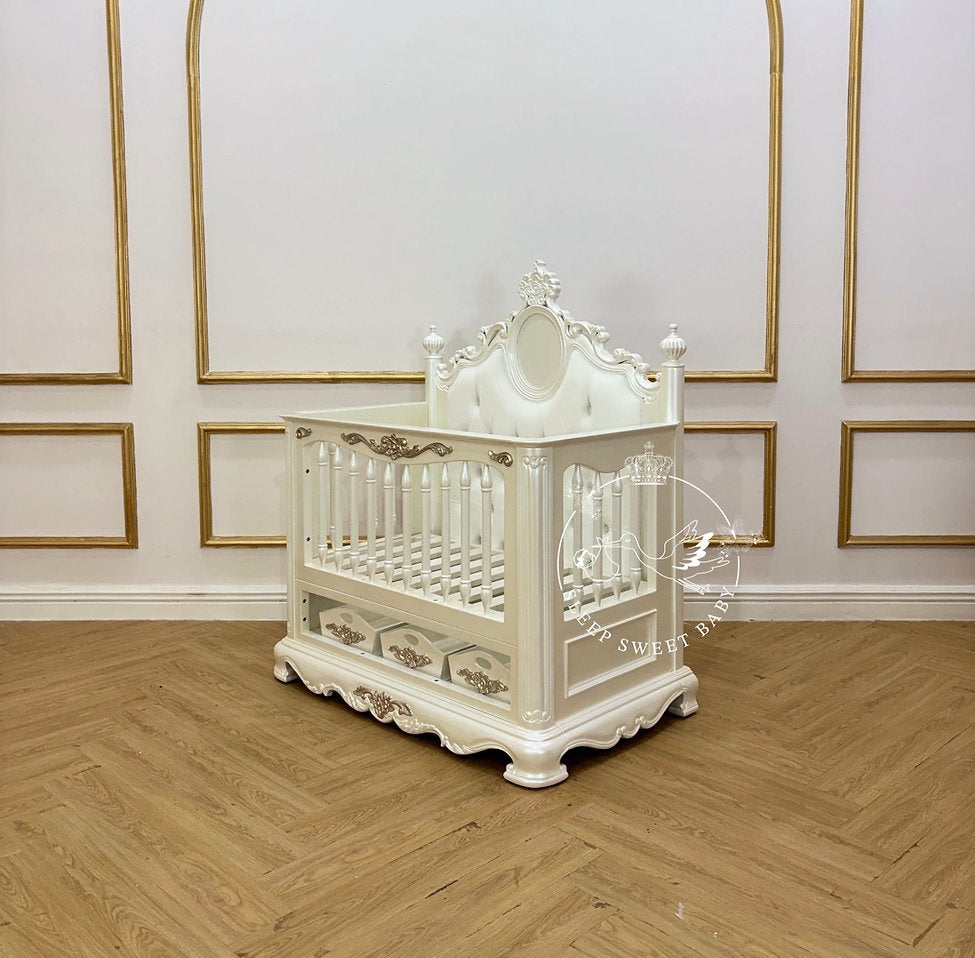 The Roux Cot