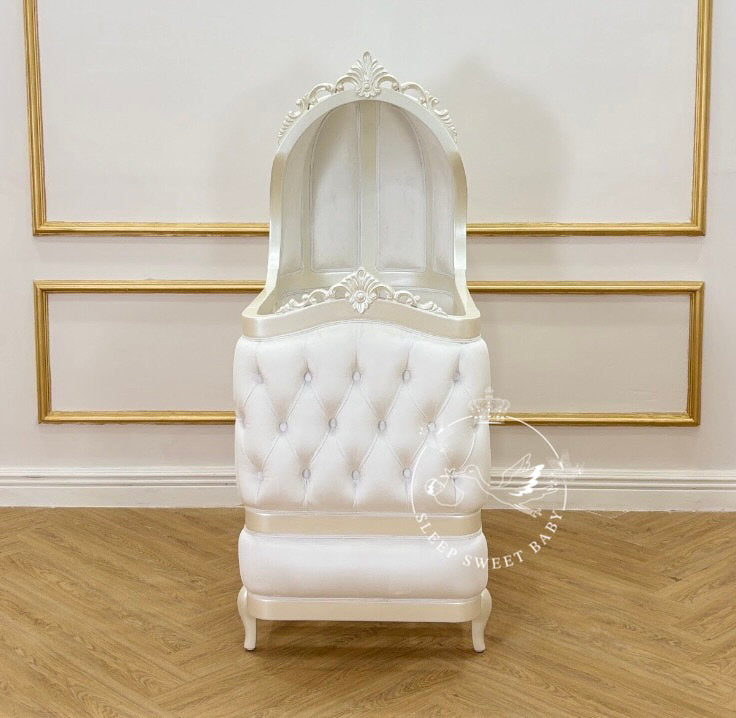 The Dauphine Cot