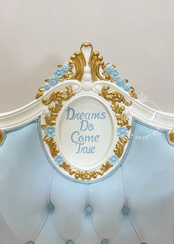 Dream Cradle