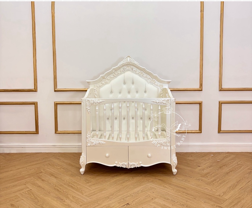 The Amara Cot