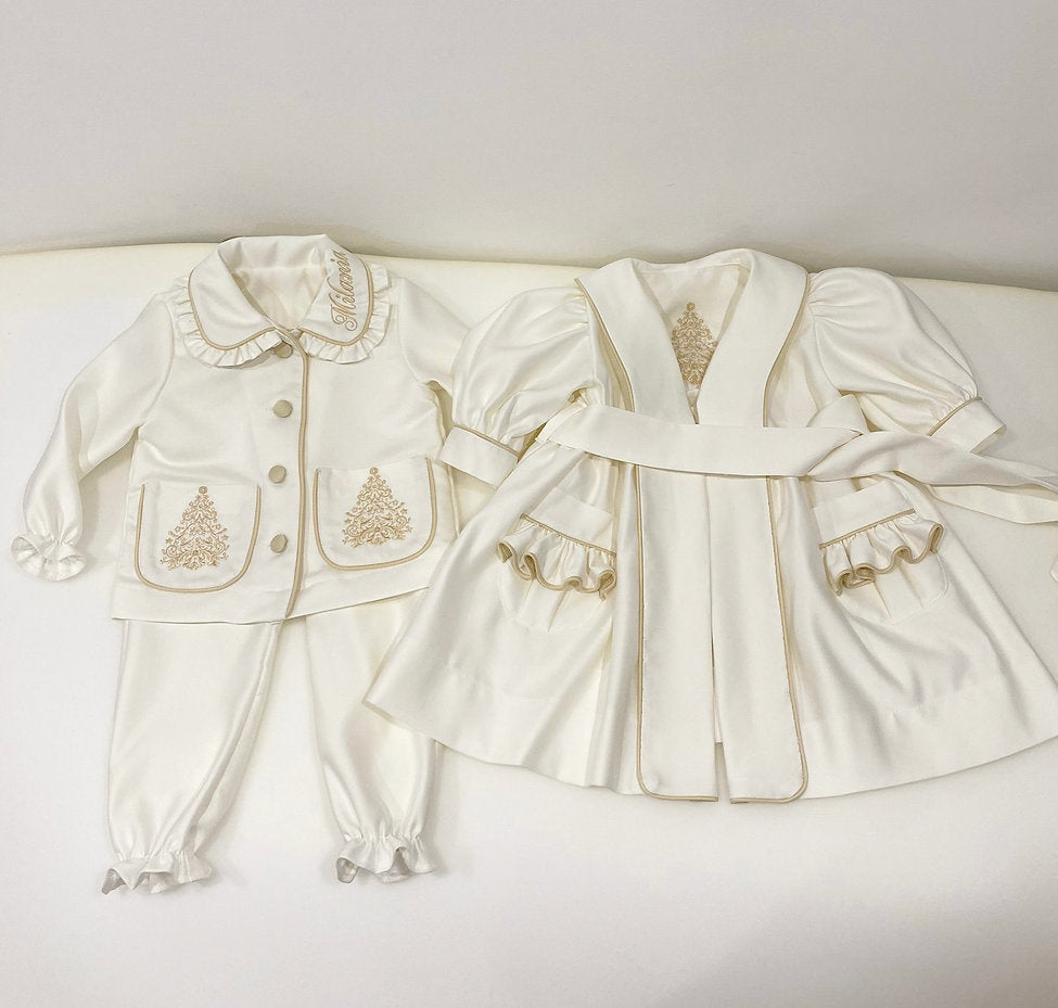 Girls Christmas Premium Pyjamas & Gown Set