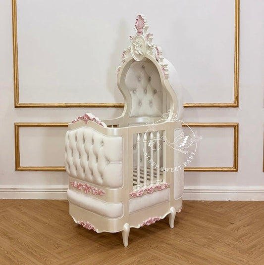 Dauphine Cherub Cot