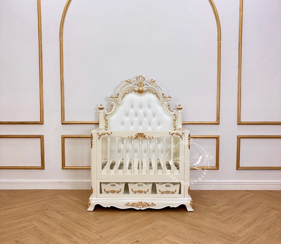The Charlie Cot