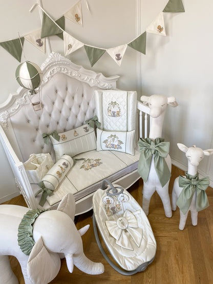 Safari 12-Piece Full Nursery Set