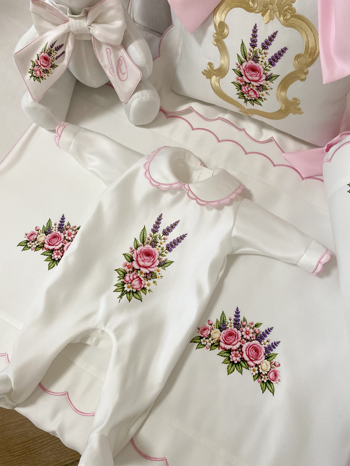 Vintage Floral 5-Piece Set