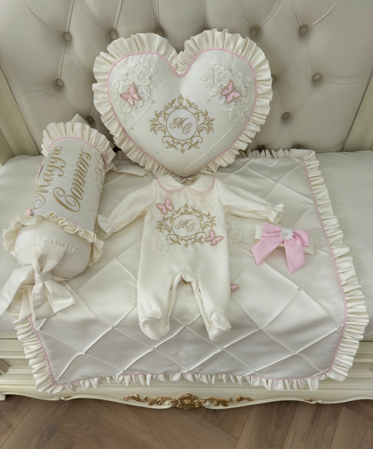 Lace Butterfly 5-Piece Set