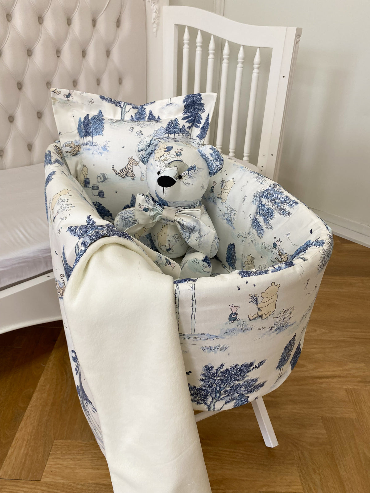 Winnie The Pooh Disney Moses Basket Baby Bedding Set