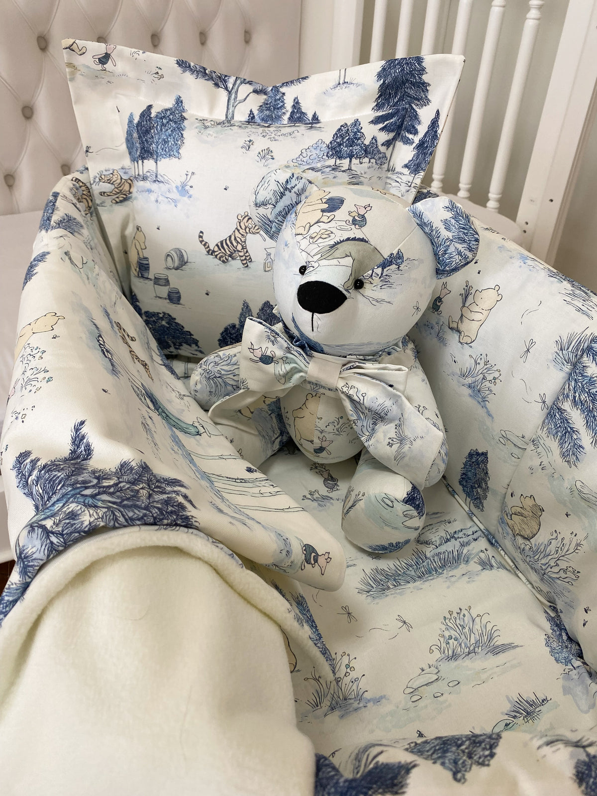 Winnie The Pooh Disney Moses Basket Baby Bedding Set