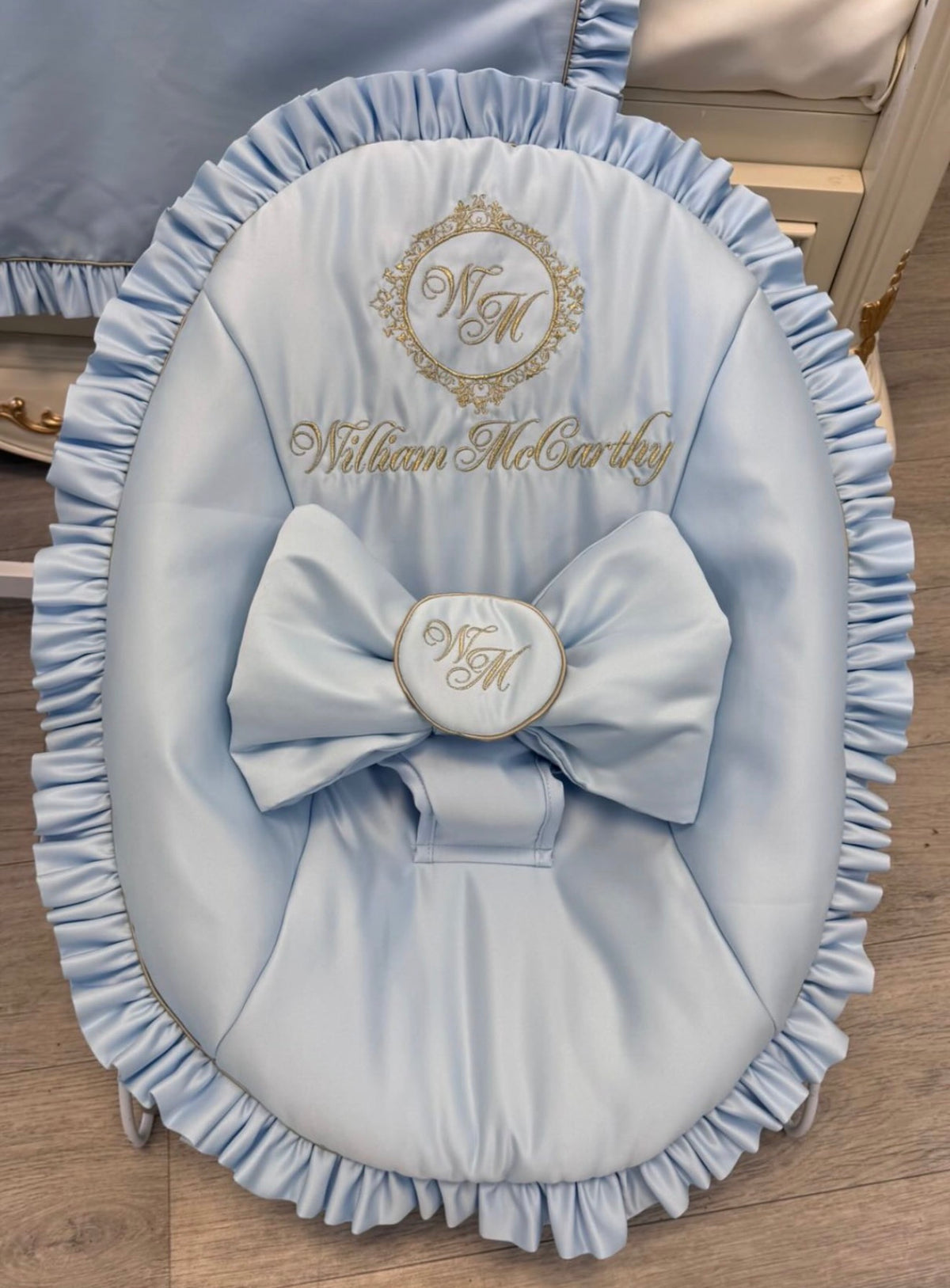 Ruffle Crest Bouncer