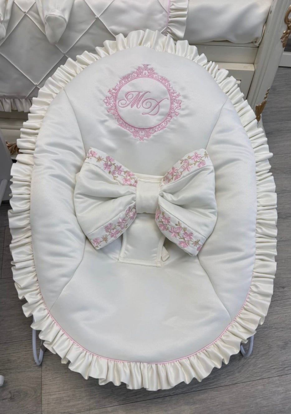 Floral Crest Bouncer