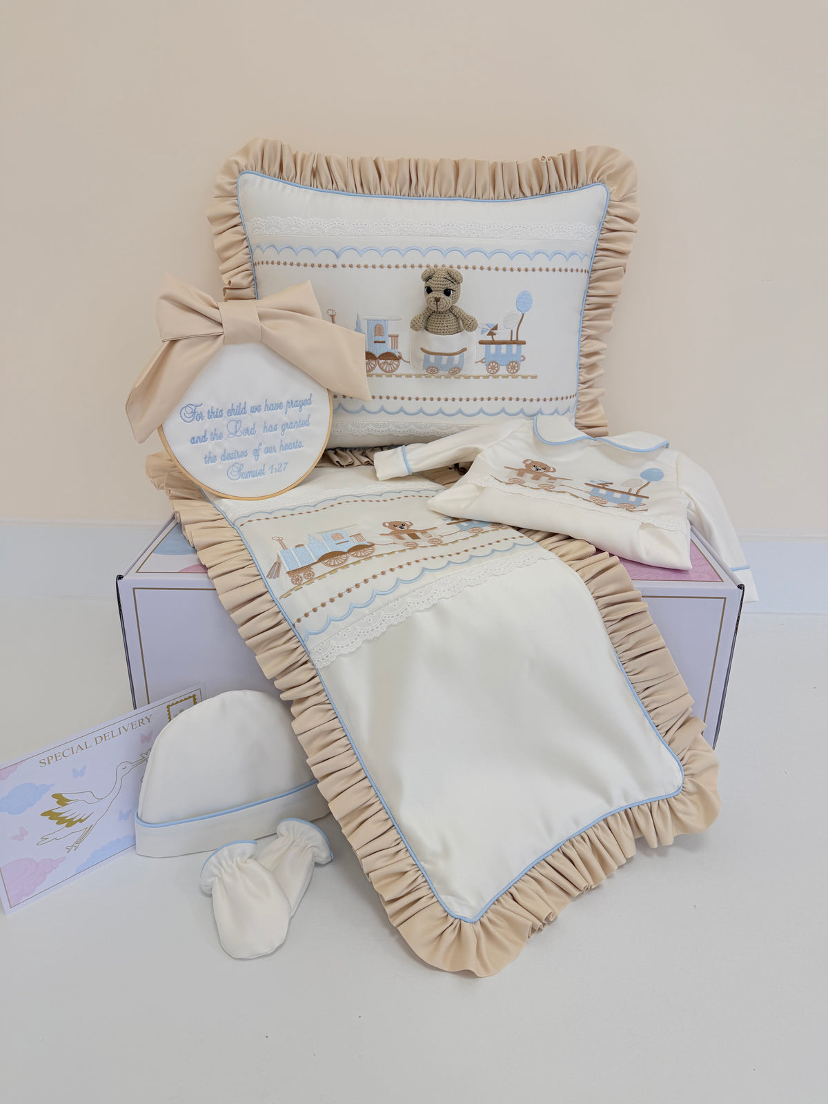 Train Teddy 5-Piece Bedding Set