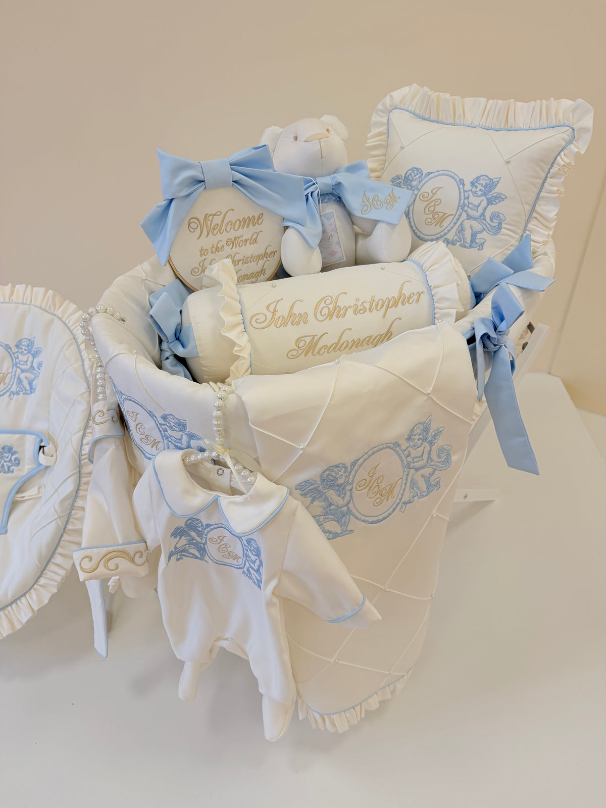 Vintage Cherub 9- Piece Moses Basket & Bedding Set